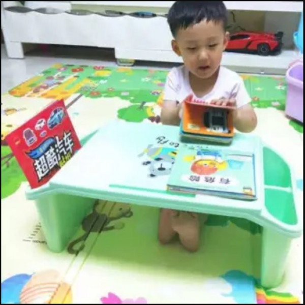 Children's Study Table